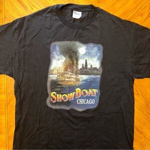 Show Boat Chicago Tshirt Size XL Black Heavyweight Y2K 2000s Single Stitch
